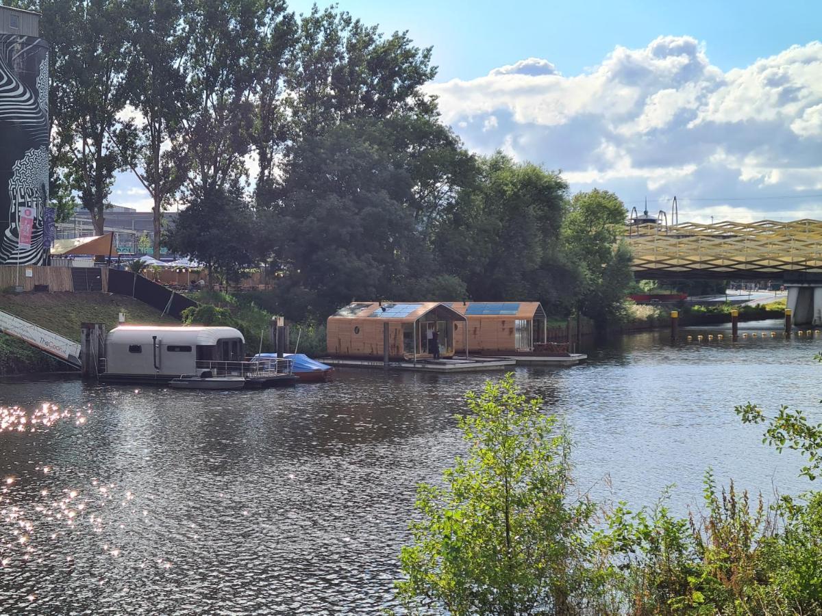 Wikkelboats @ Tramkade Den Bosch Villa Orthen ภายนอก รูปภาพ