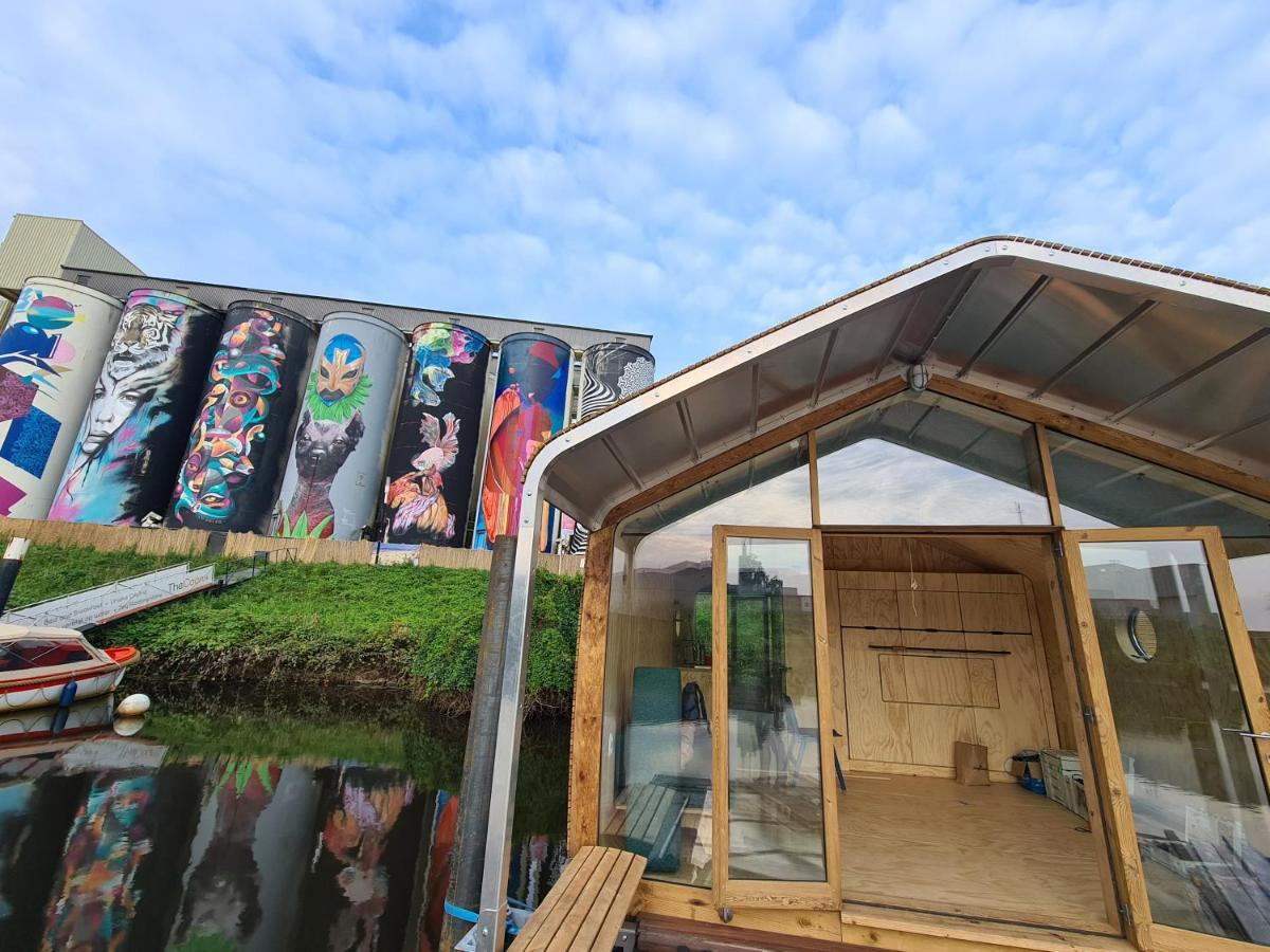 Wikkelboats @ Tramkade Den Bosch Villa Orthen ภายนอก รูปภาพ